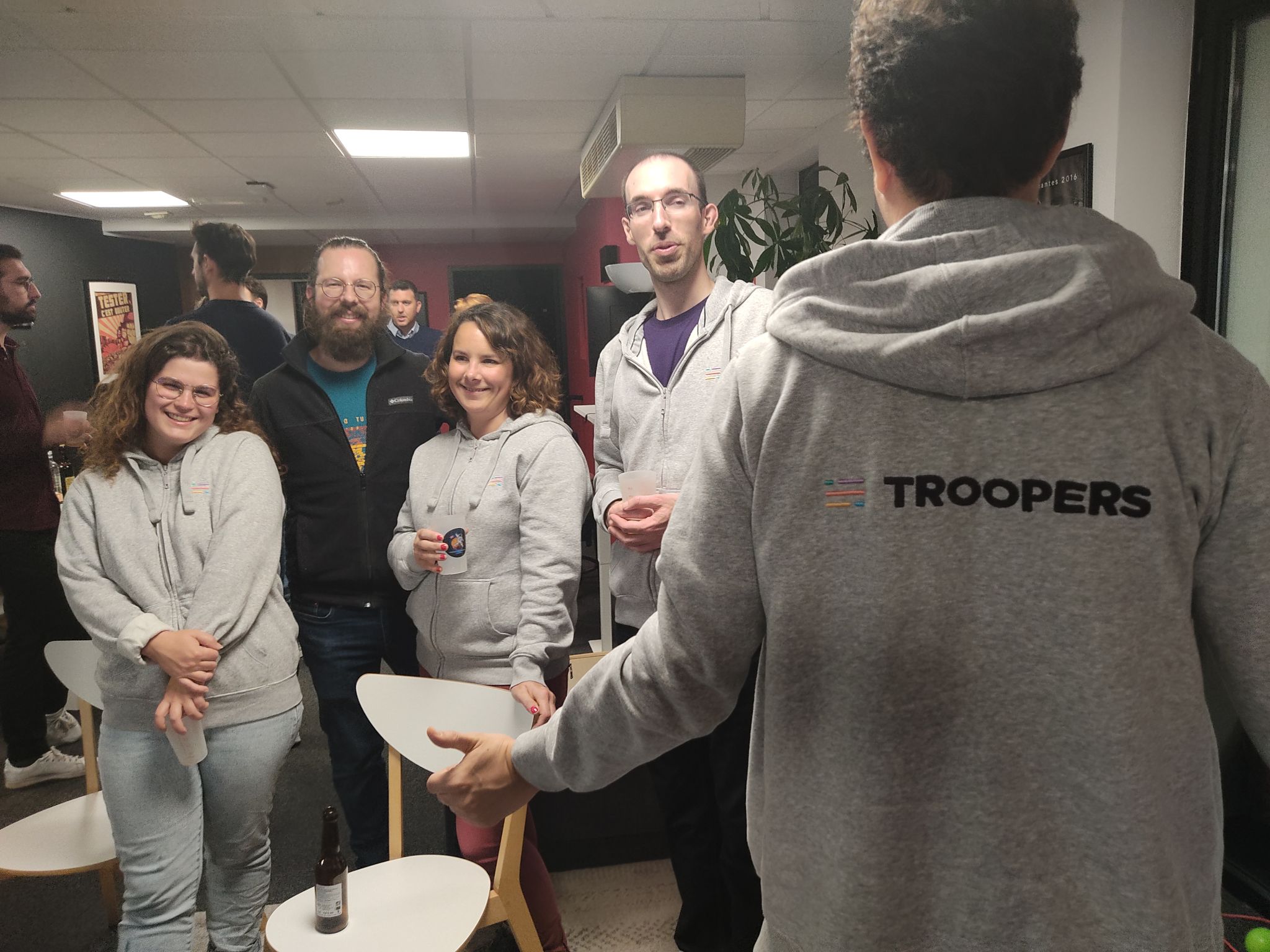 Les Troopers à la soirée de lancement du TechForGoodChallenge